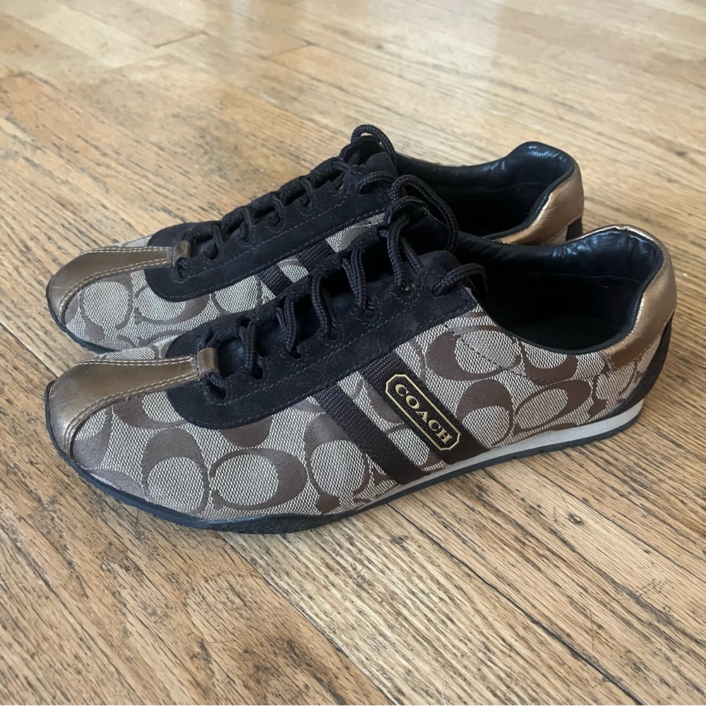 Coach Katelyn Signature Logo Lace Up Sneakers - Gem